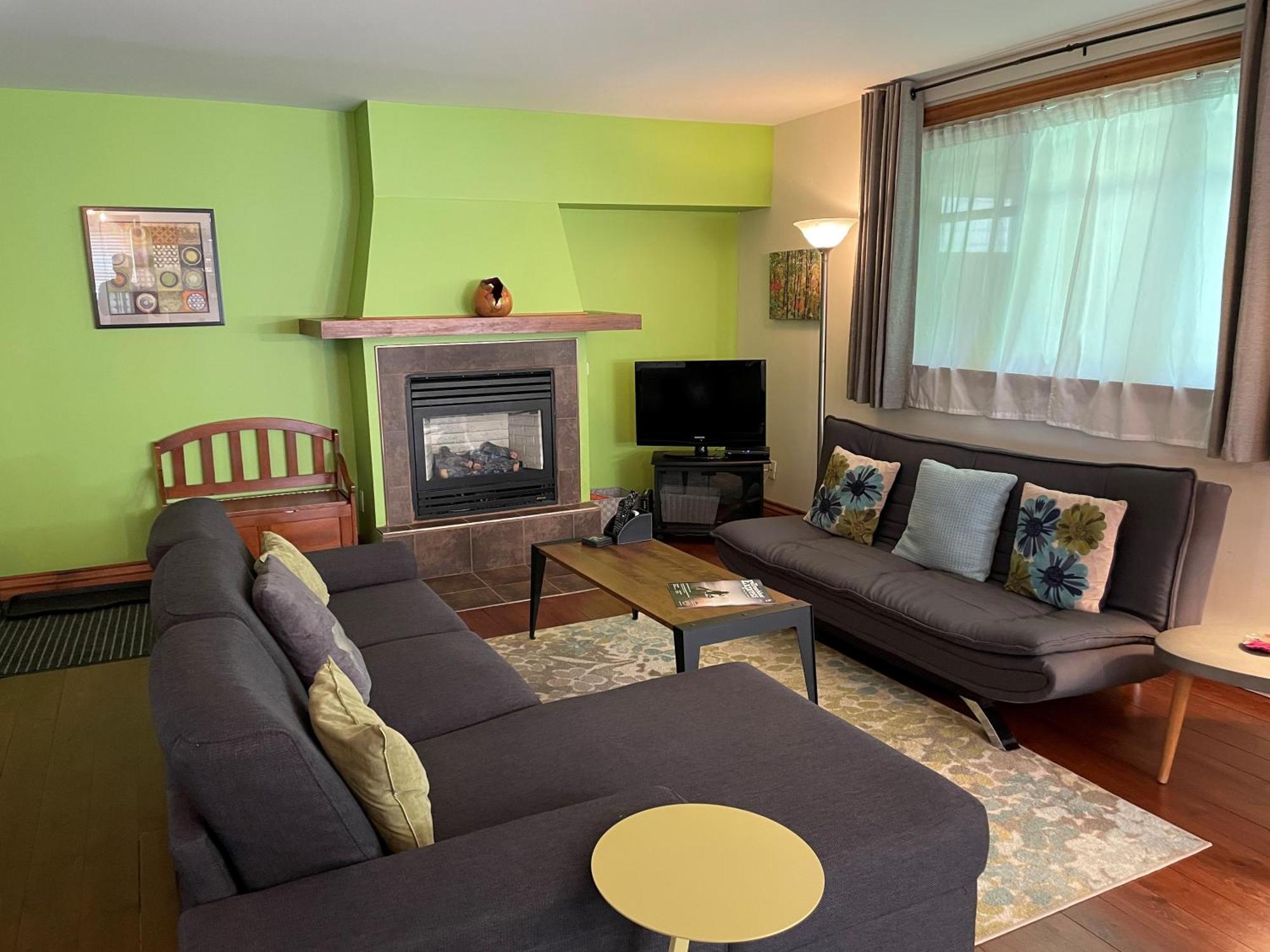 Condo Jardins Du Village Mont-Tremblant Buitenkant foto